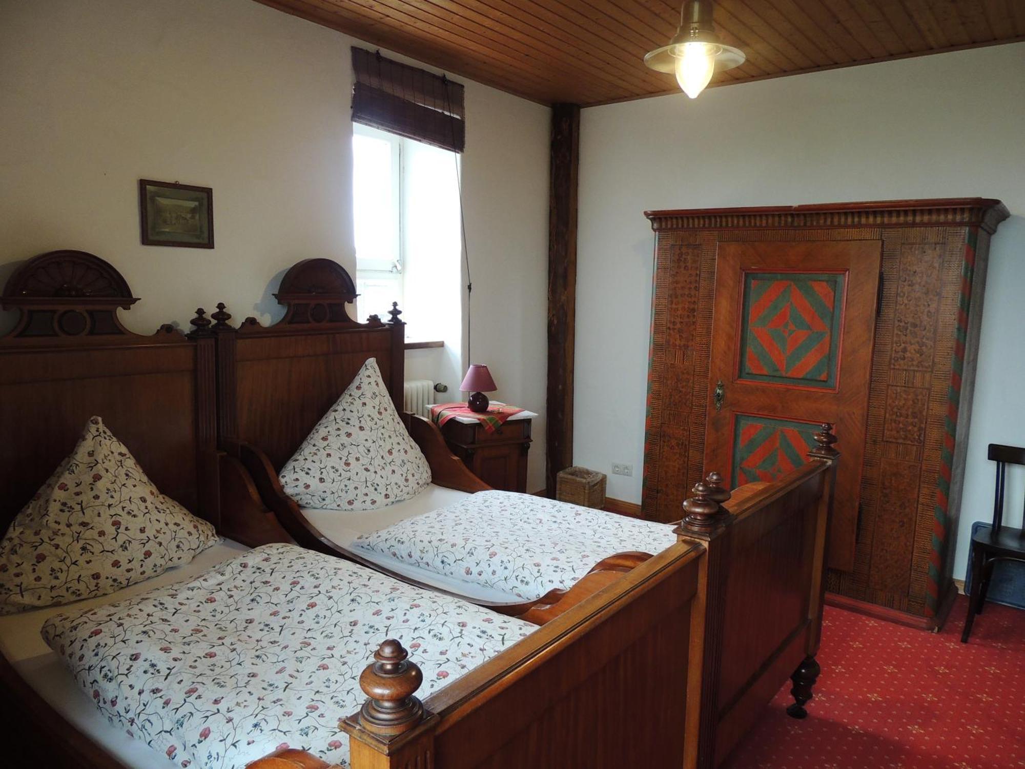 Gasthaus Zur Burgschaenke Otel Aremberg Dış mekan fotoğraf