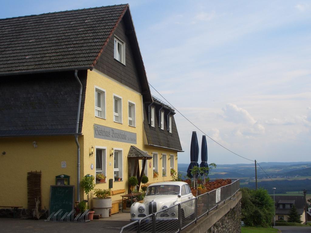 Gasthaus Zur Burgschaenke Otel Aremberg Dış mekan fotoğraf